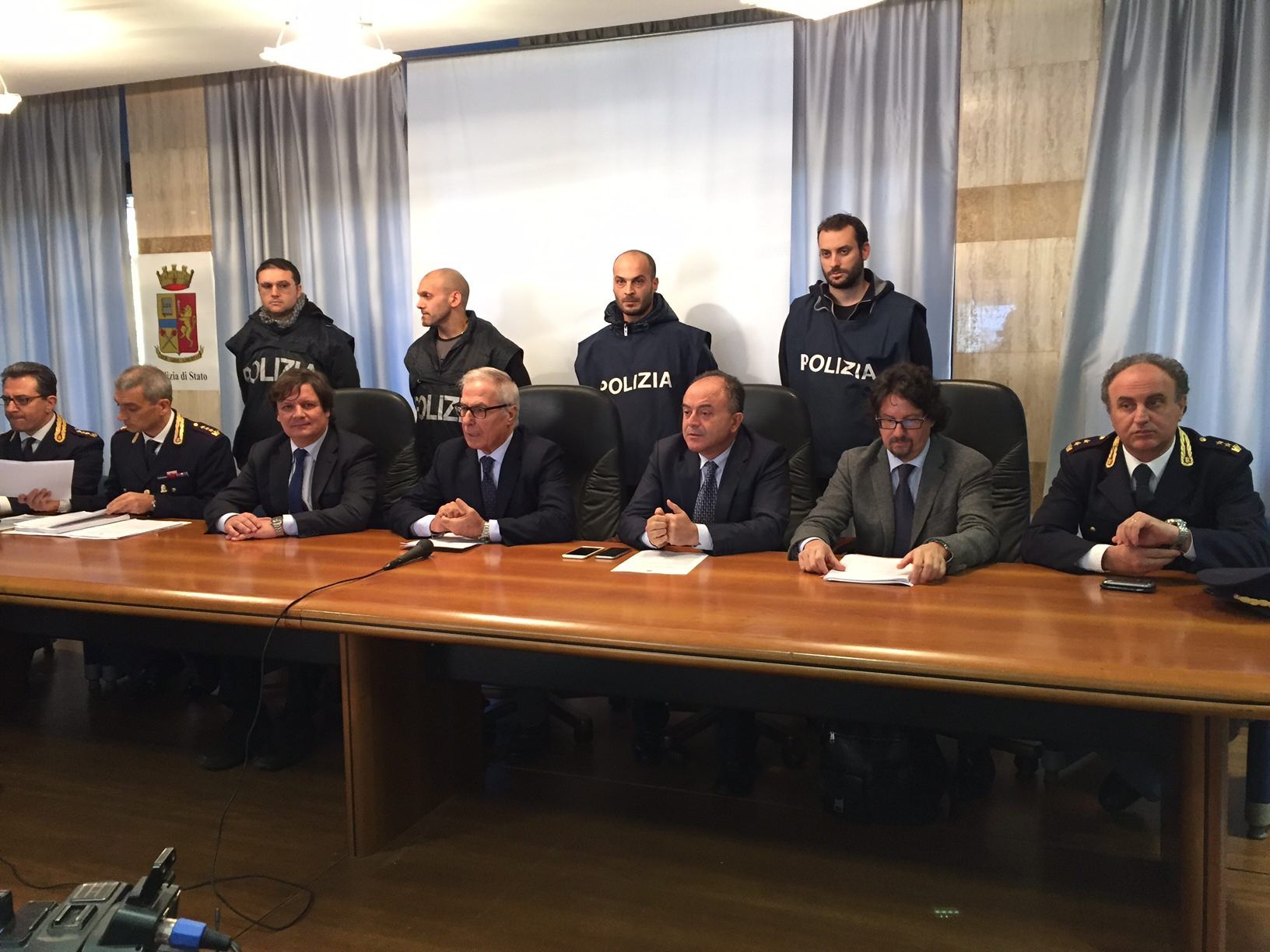 BORDERLAND | Il vicesindaco in jeep con il boss – VIDEO