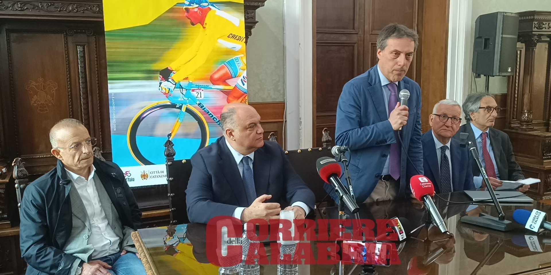 Catanzaro si prepara ad accogliere il Giro d’Italia. Da venerdì a martedì la grande festa della “Carovana Rosa”