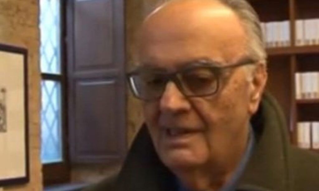 Cosenza piange Luigi Maria Greco, pioniere della virologia e presidente dell’ordine provinciale dei medici