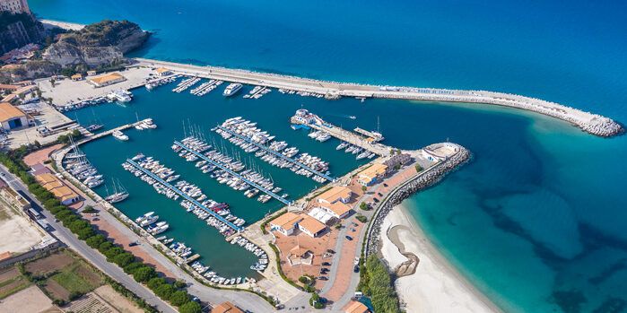 Le mire della ‘ndrangheta sul Porto di Tropea e la richiesta di 10 mila euro «per non avere problemi»