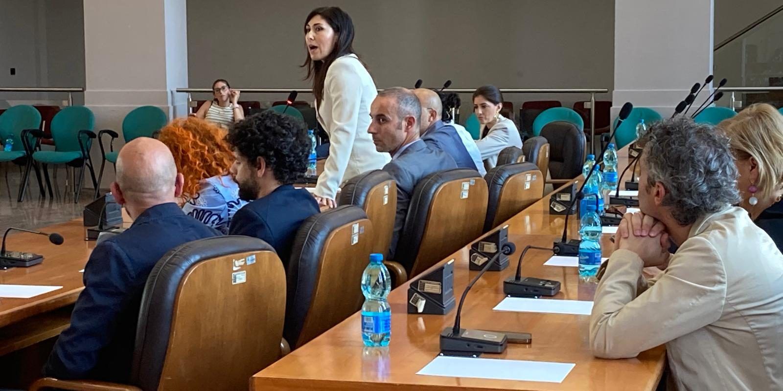 Carcere di Cosenza, via libera del Consiglio comunale a una risoluzione sulle criticità