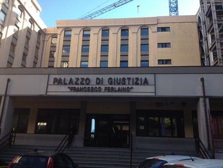 Donna colta da malore nel Tribunale di Catanzaro