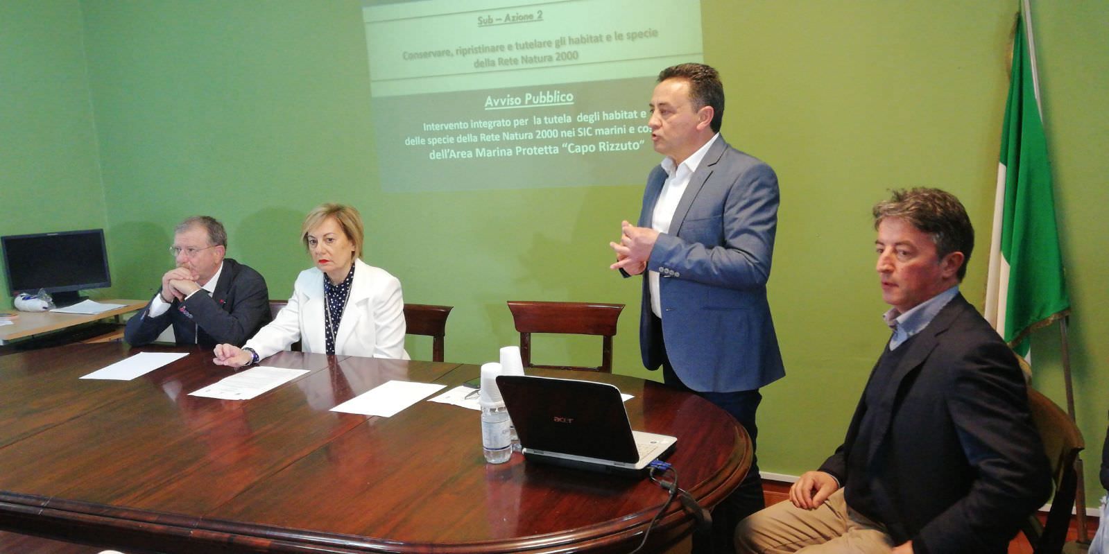 Pioggia di soldi per pulire l’area protetta di Isola