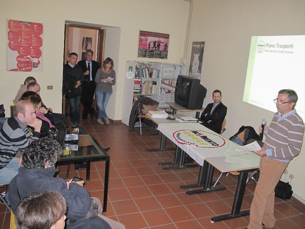 I grillini: a Cosenza la rivoluzione si fa in bici