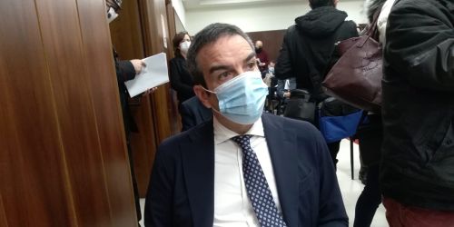 occhiuto sanità azienda unica