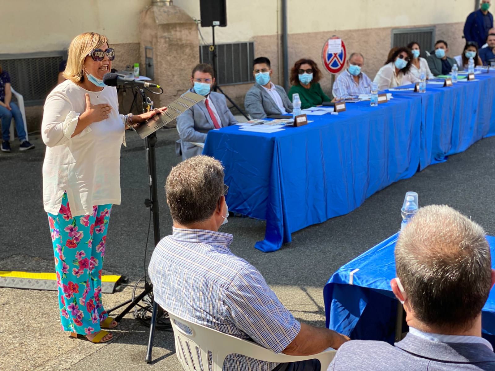 Greco invita i sindaci calabresi: «Tutti a Roma a protestare in silenzio»