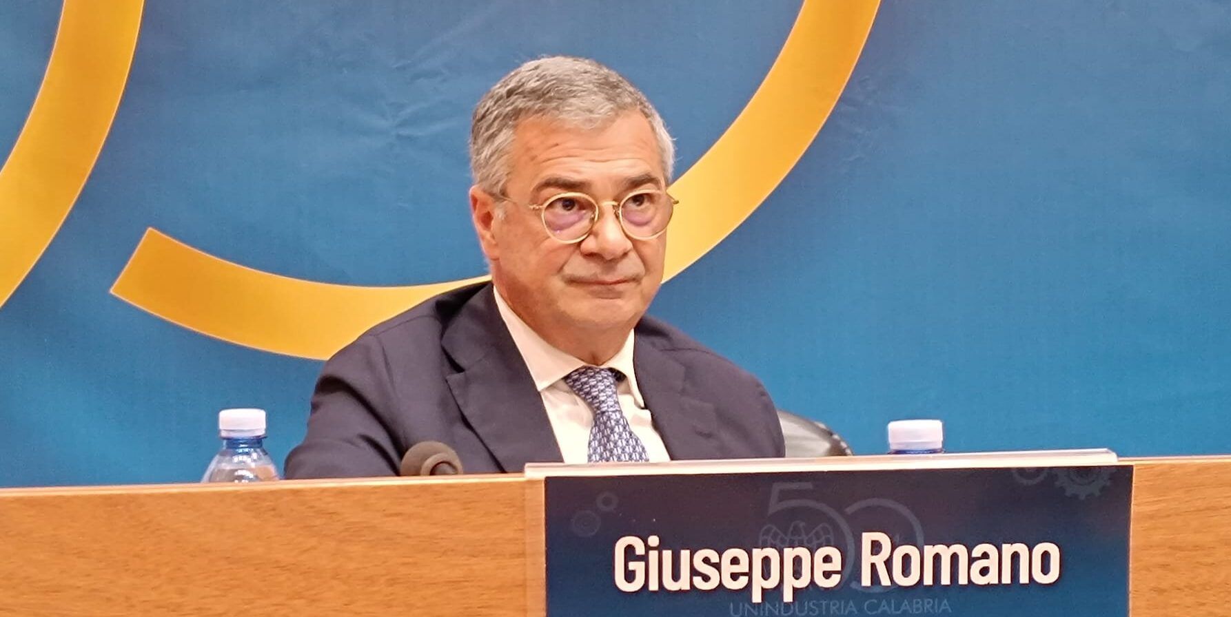 FdI sbarra la strada alla candidatura di Giosy Romano a governatore della Campania