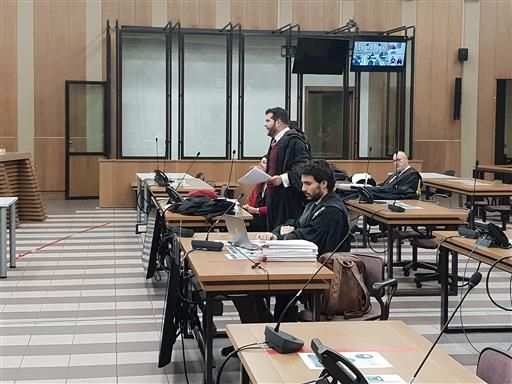 Processo Grimilde, il legale di Grande Aracri: «Non ha mai ricevuto denaro da Cutro per reinvestirlo»