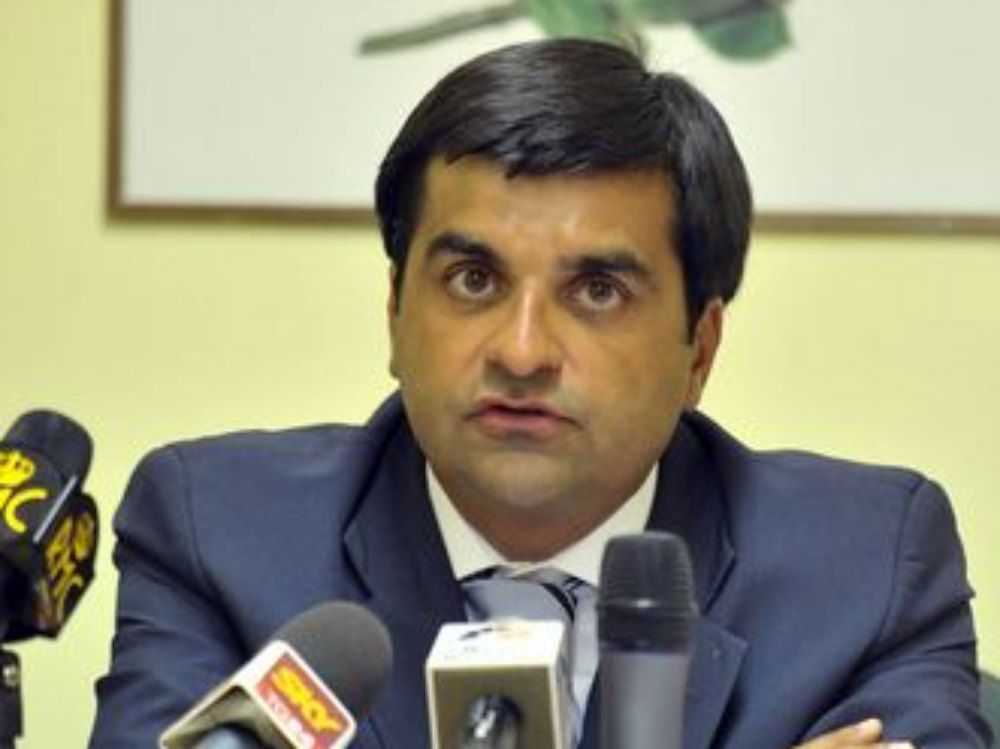 L'ex presidente dell'Anm Palamara indagato per corruzione