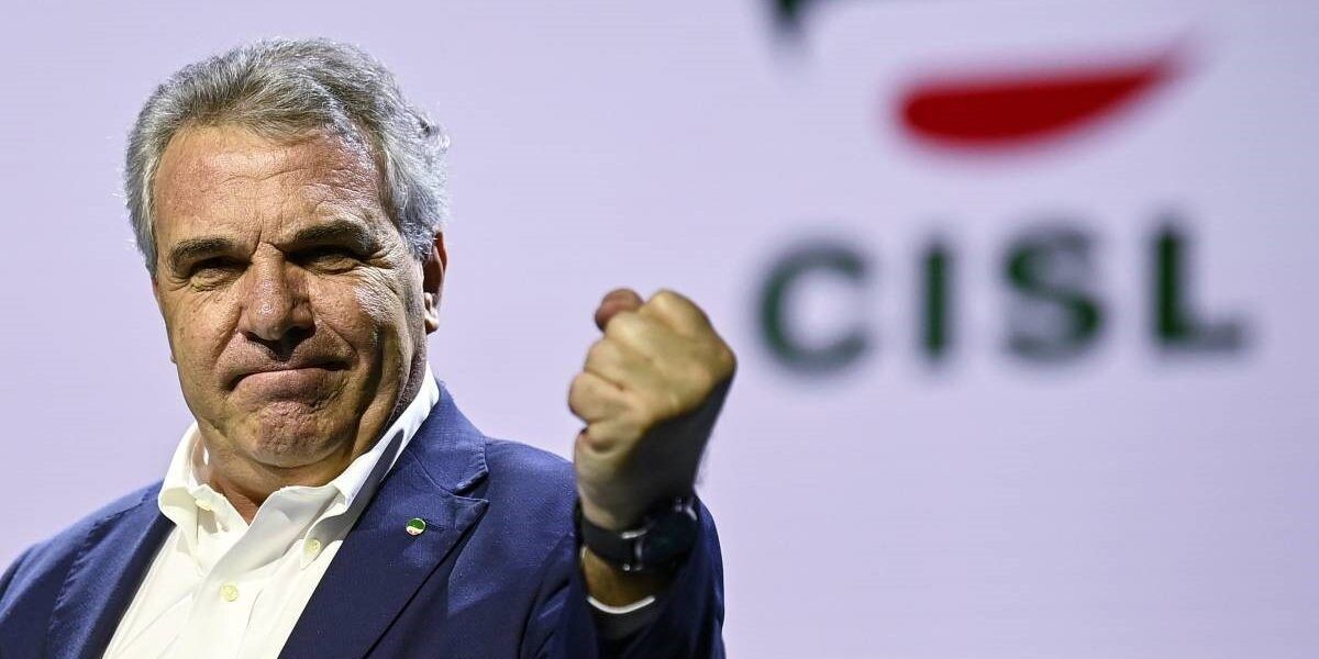 Guerre di posizioni nel centrodestra. Suggestione Sbarra per Fi. E Durigon detta la linea della Lega