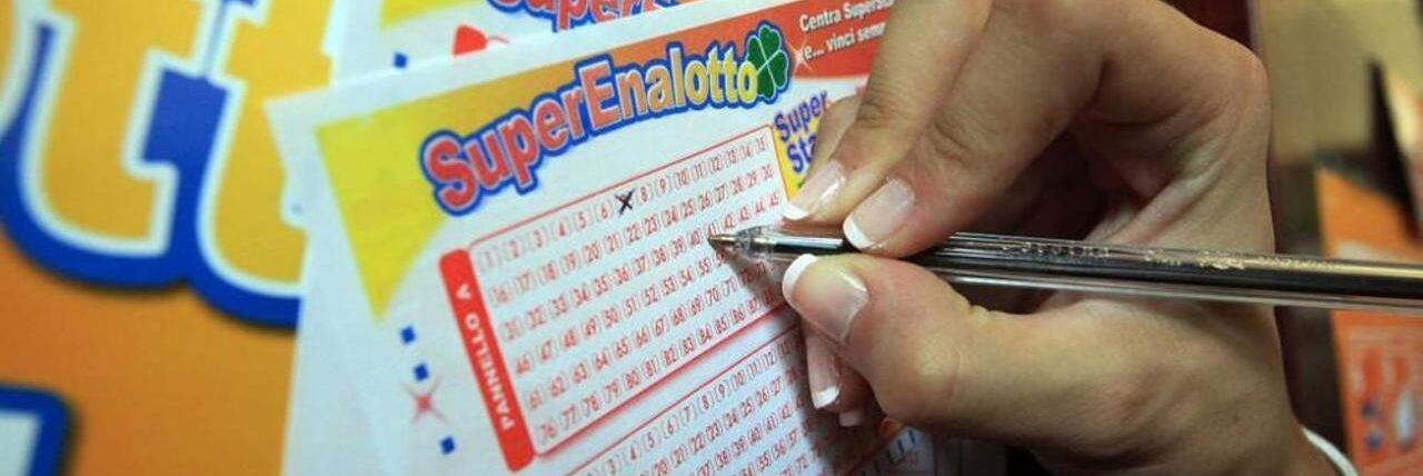Superenalotto, centrato il 6 da oltre 371 milioni. Anche la Calabria baciata dalla fortuna