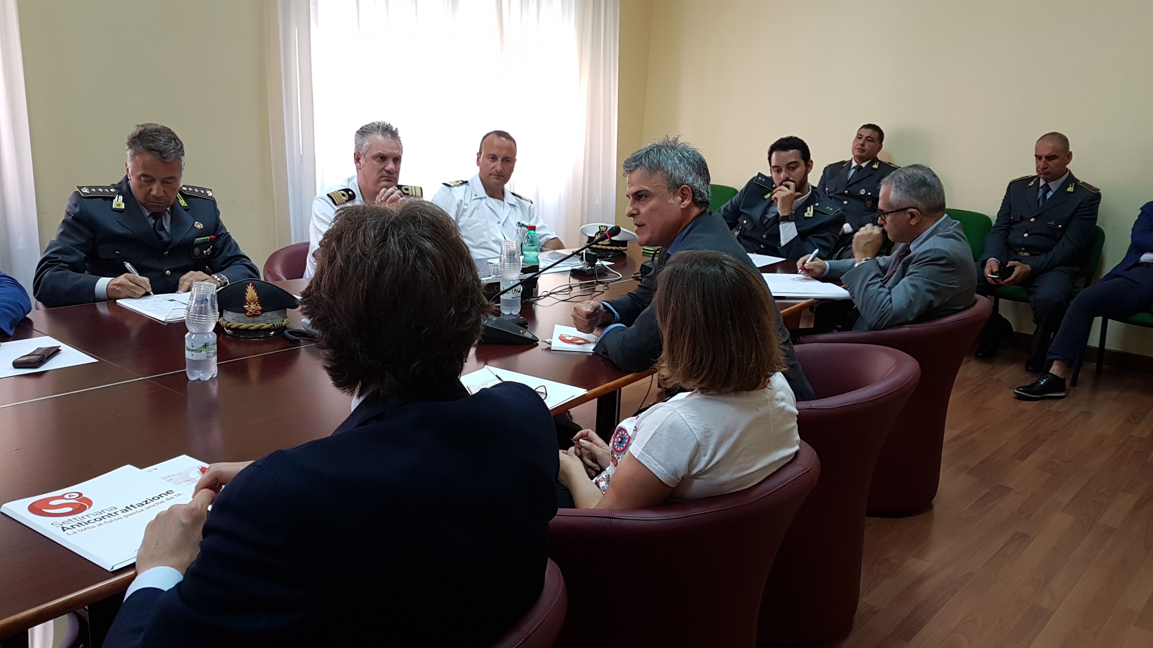 Contraffazione, Mazzuca: «Serve lotta comune»