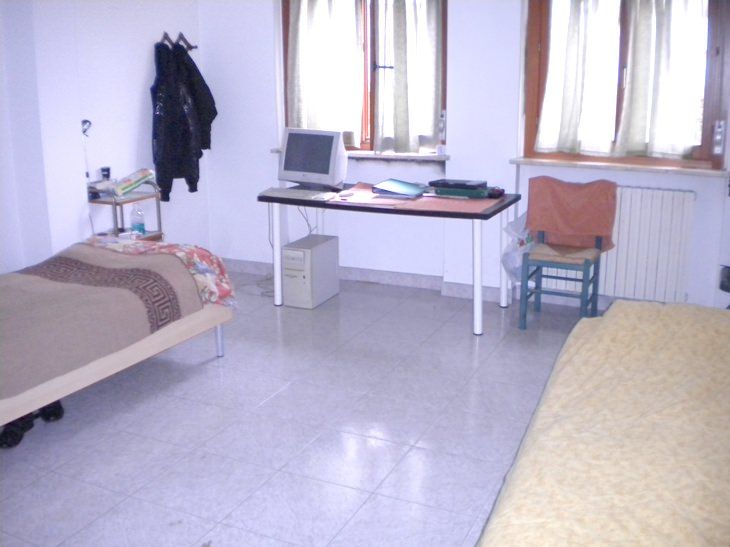 Assistenza ai minori in difficoltà, operatori allo stremo