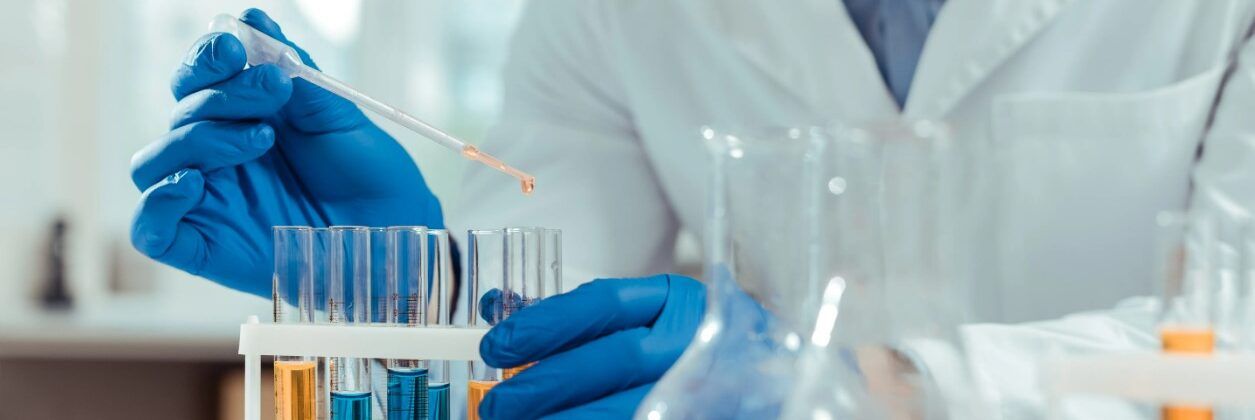 Alzheimer precoce, via libera al farmaco che blocca la malattia