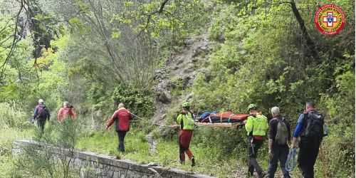 Escursionista si infortuna su un sentiero in Aspromonte: salvata dal Soccorso alpino
