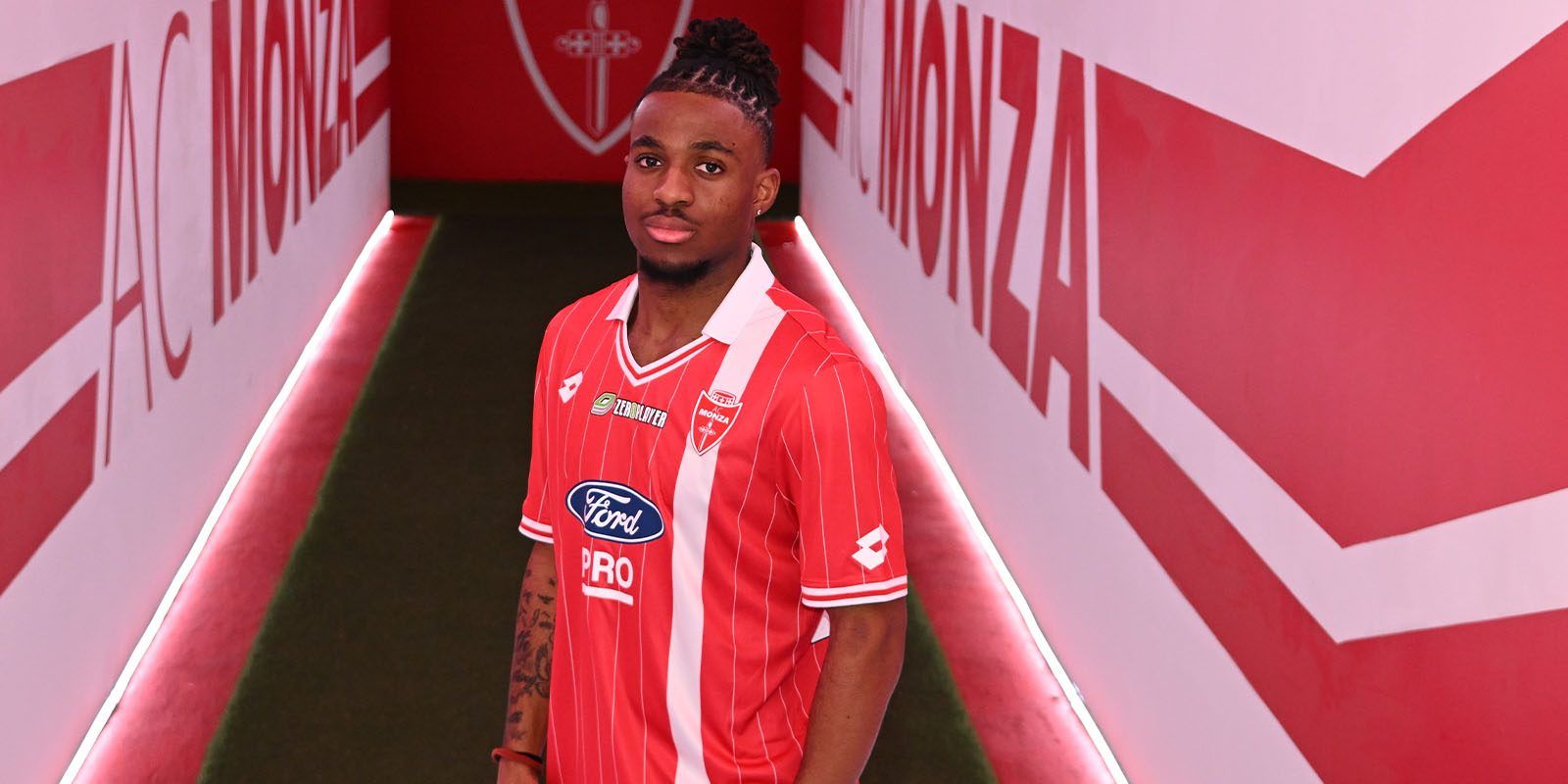 Catanzaro, dal Monza arriva Solomon Loubao: l’attaccante francese sbarca in giallorosso
