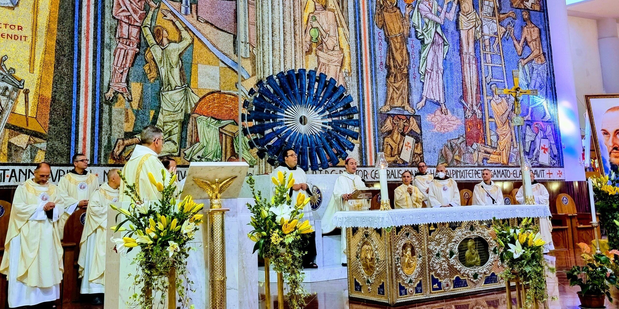 Il vescovo di Lamezia ai terzi ordini: «Portare nel mondo la parola profetica dell’Amore che salva»