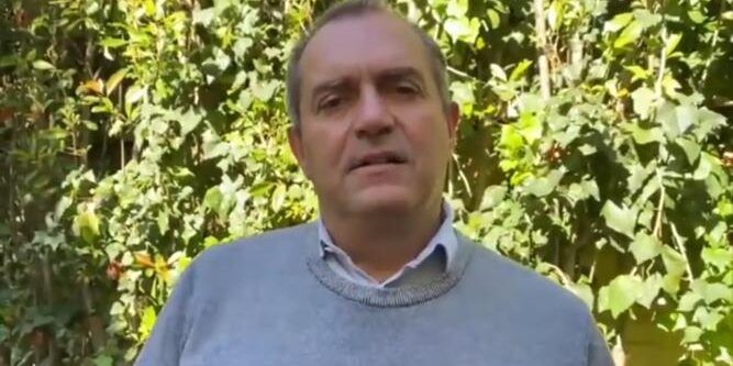 Napoli, assemblea degli iscritti al movimento demA per un nuovo soggetto politico