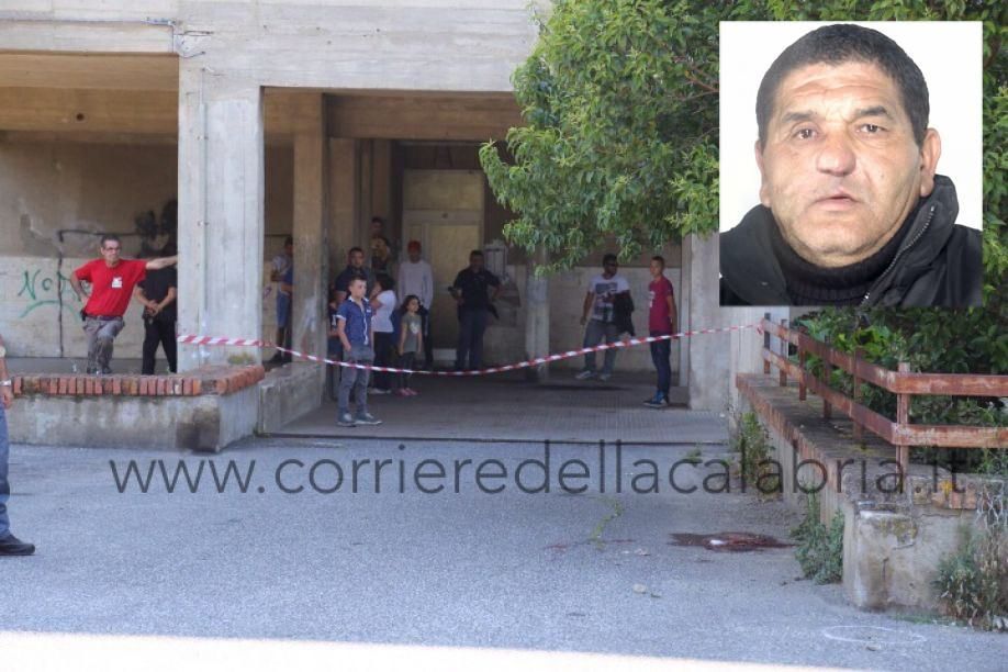 Il pentito: «Serviva la piazza libera. Così si è deciso di eliminare “Toro Seduto”»