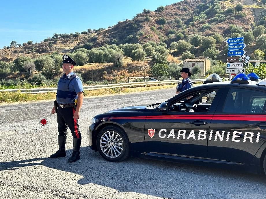 Rossano, scoperto un borsone con oltre otto chili di hashish