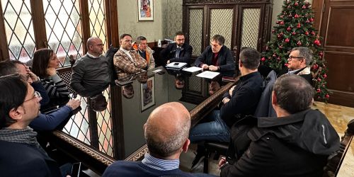 riunione fiorita bosco con sindacati per vertenza abramo cc