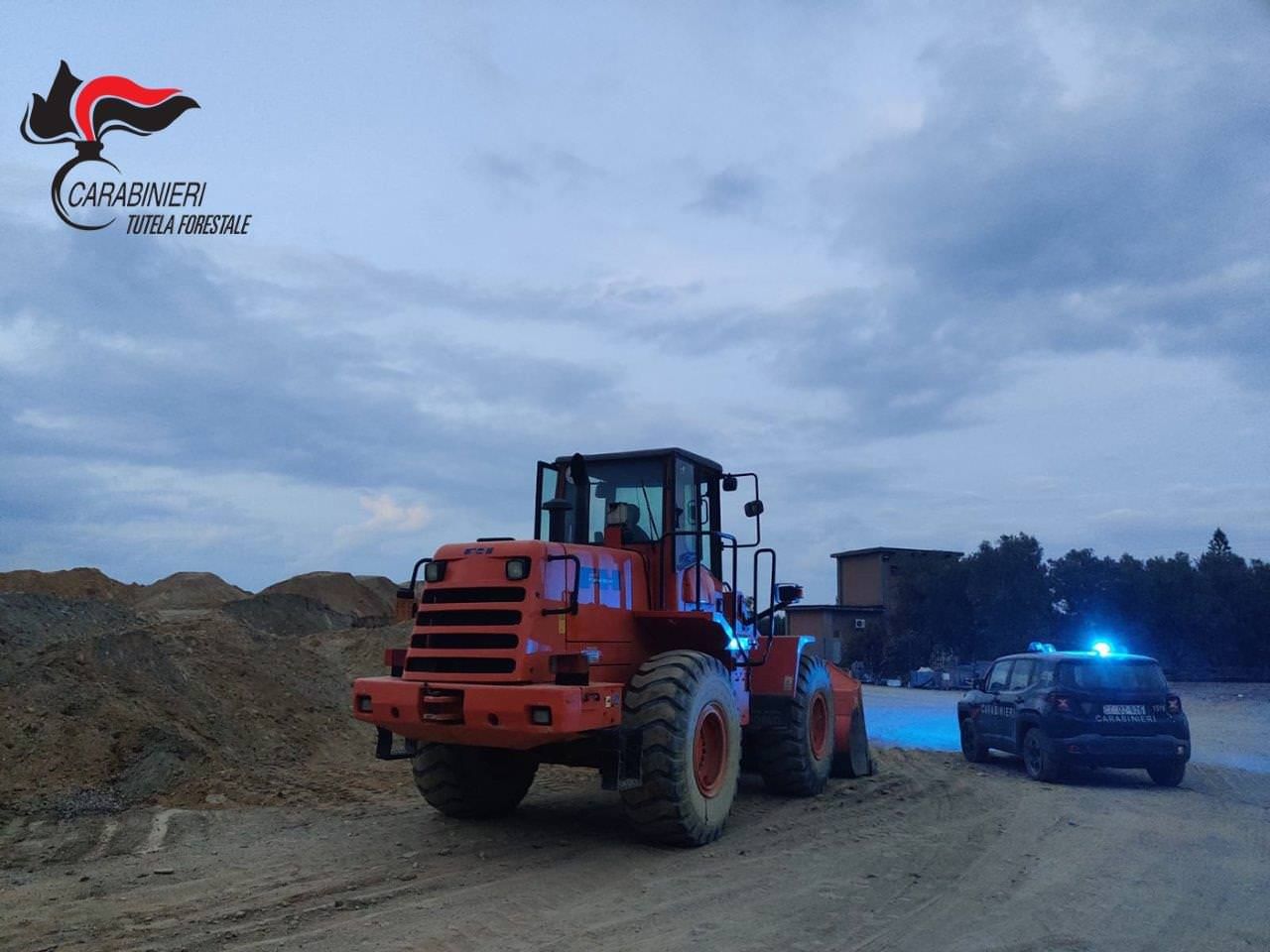 Furto di inerti dal Trionto, arrestato un 43enne di Crosia