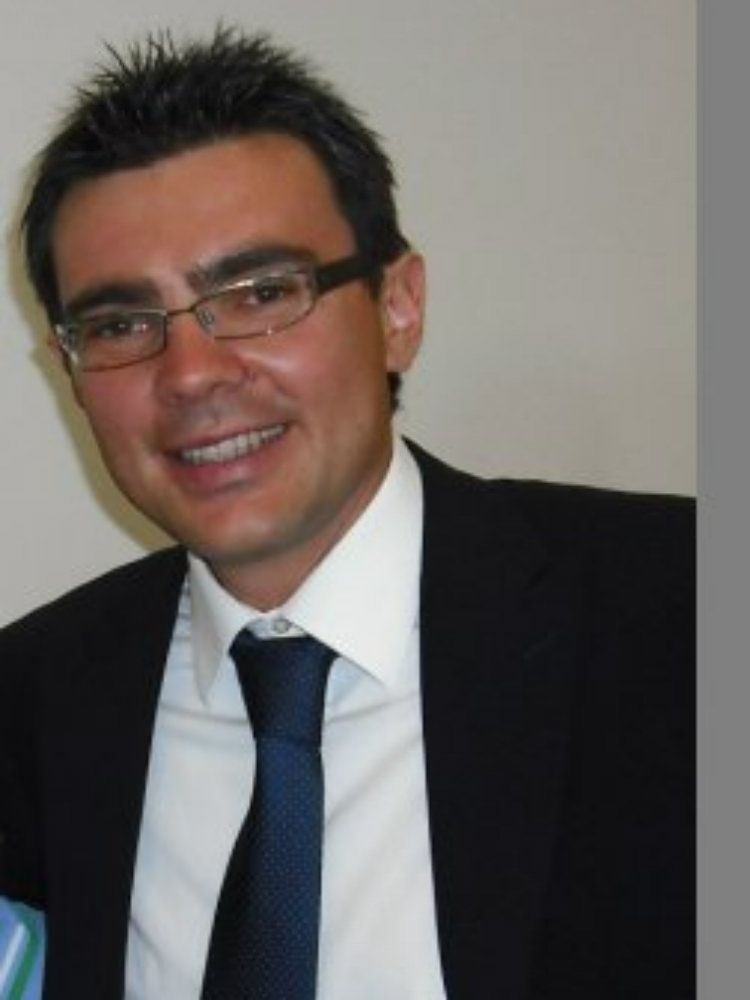 Cosenza, Ambrogio all`attacco: «Occhiuto vuole emulare il "modello Reggio"»