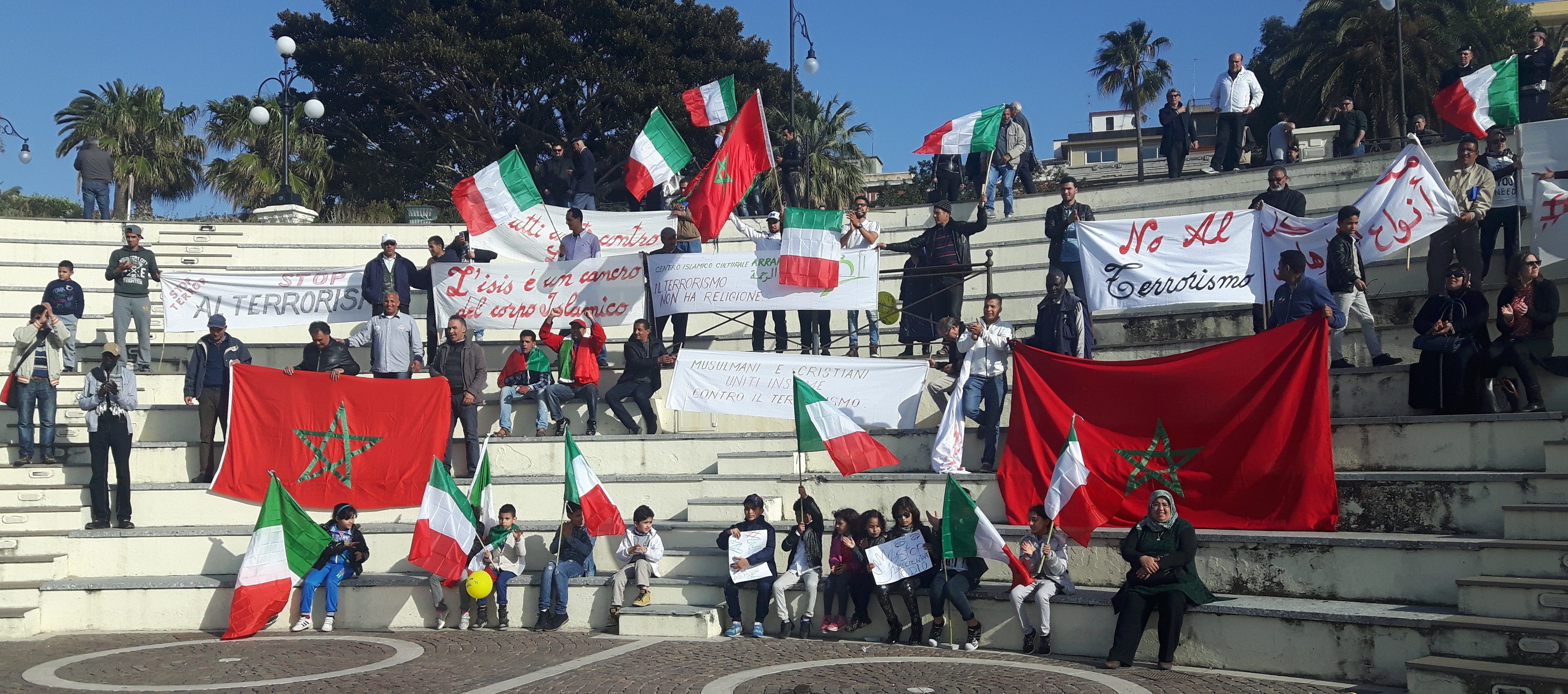 La comunità musulmana di Reggio in piazza contro il terrorismo