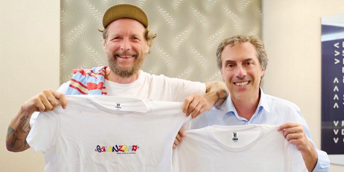 Catanzaro accoglie Jovanotti. L’omaggio della città “dove tutto si incontra”. Ecco la scaletta di stasera