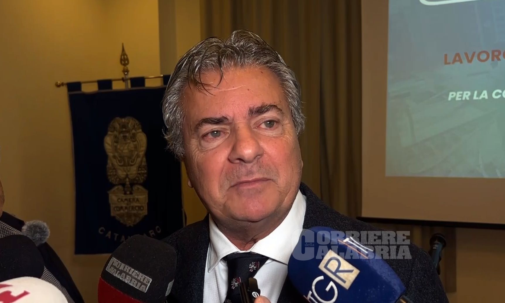 Giunta “larga”, Mancuso: «Attuiamo una legge nazionale. L’opposizione parli di cose serie»