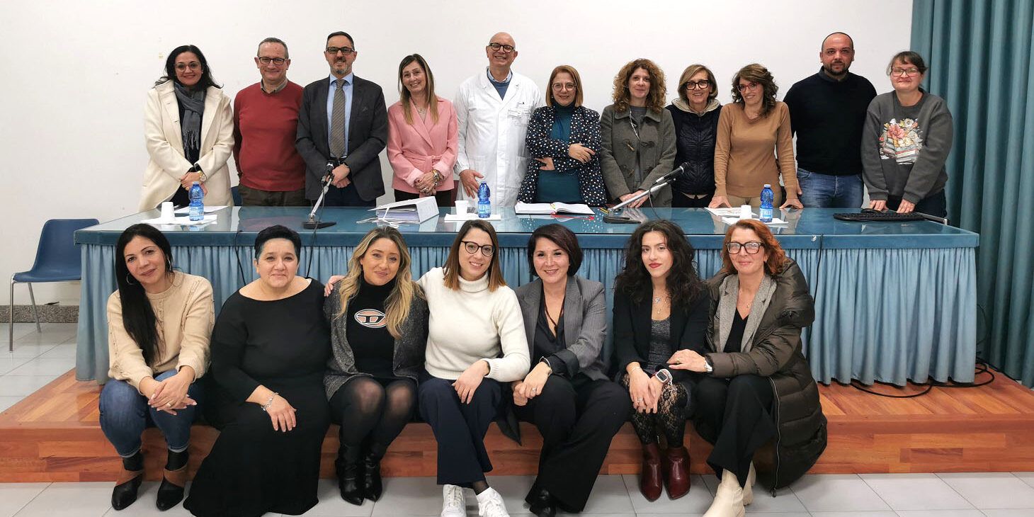 Autismo, l’Asp di Catanzaro avvia il progetto con le associazioni “Batti cinque” e “Bolle di sapone”