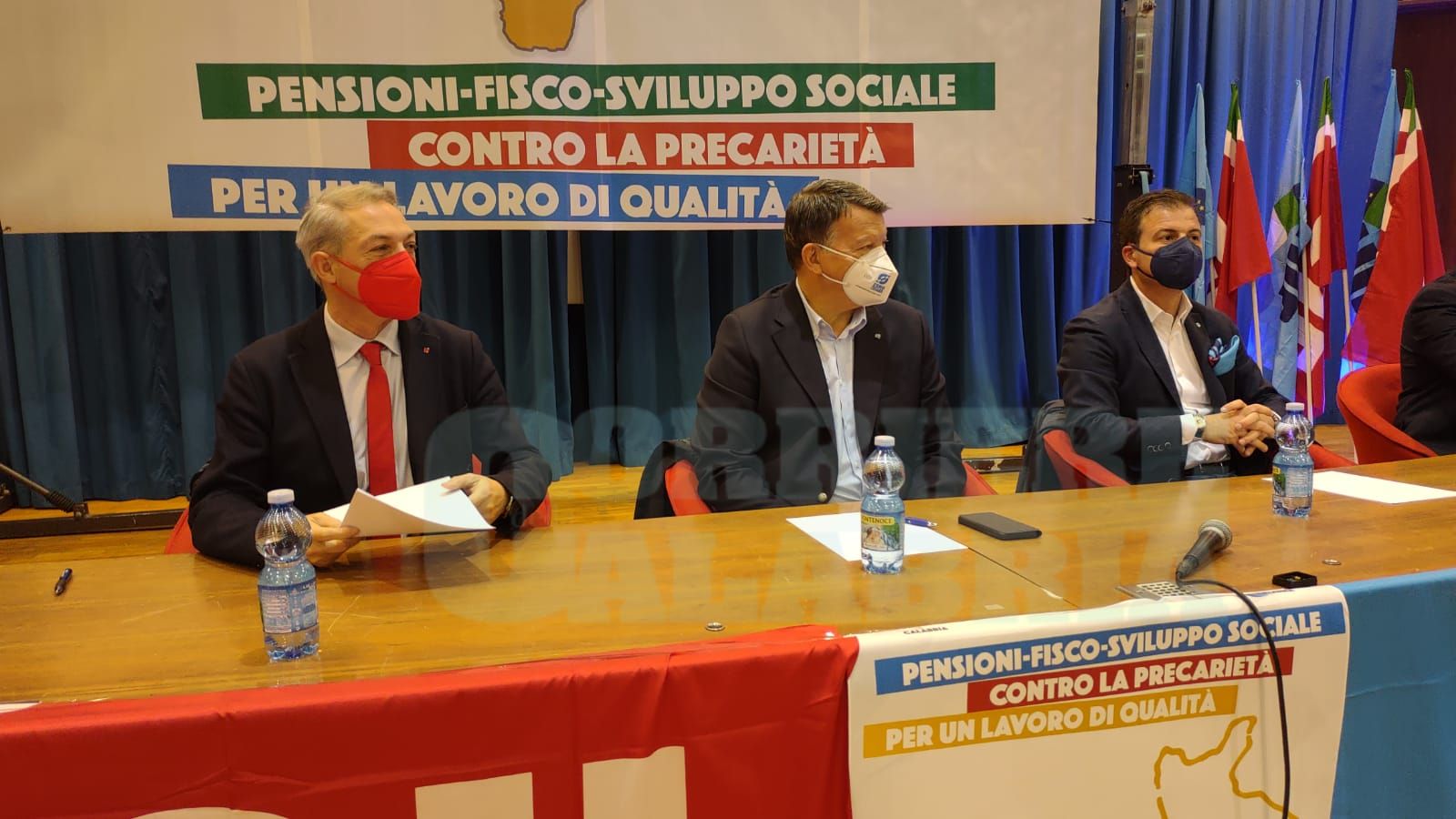 Cgil e Uil all’attacco su lavoro, fisco e pensioni. «Sud sparito dall’agenda di governo» – VIDEO
