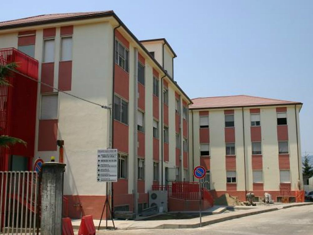 Coronavirus, morta paziente 98enne ricoverata a Rogliano