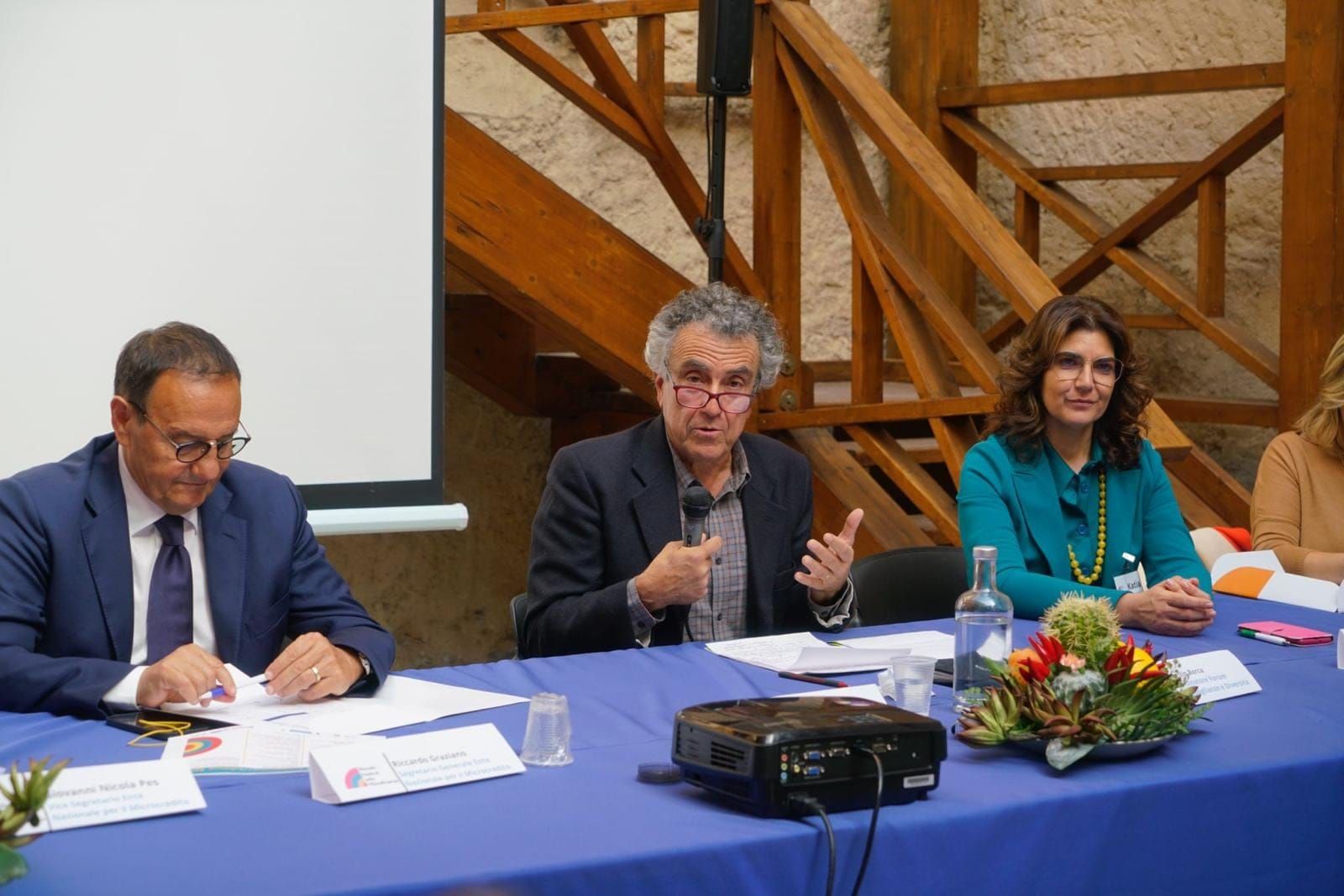 Ripartire dai luoghi e dalle persone. Dalla Calabria la visione di un’altra economia