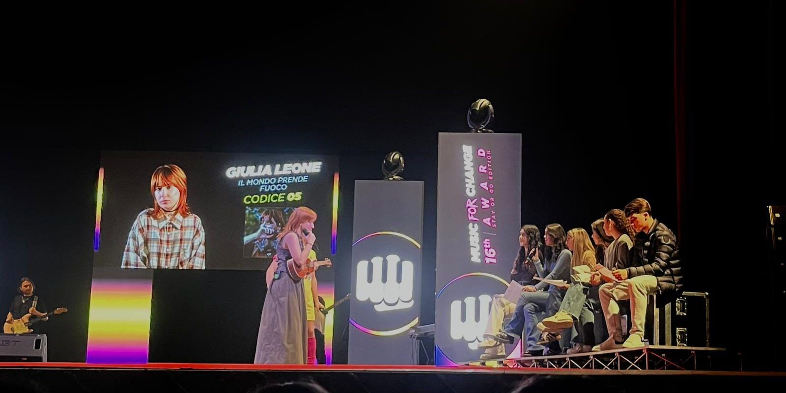 Gli studenti del Telesio protagonisti a “Music for Change”: quando la musica diventa lezione di vita