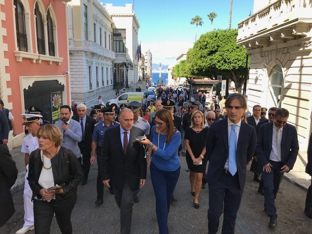 Reggio, autorità "a passeggio" contro i clan