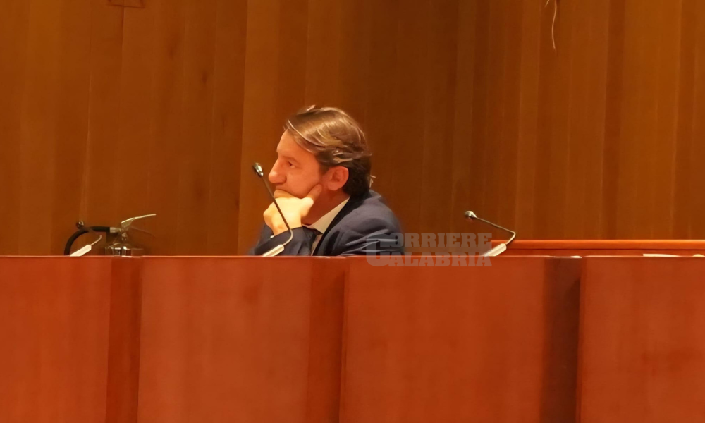 Tridico: «Costituito un intergruppo di minoranza in consiglio regionale, tutti insieme faremo un’opposizione serrata»