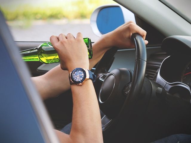 In un mese, 5 su 100 al volante sotto effetto alcol. In Calabria il numero più alto di casi