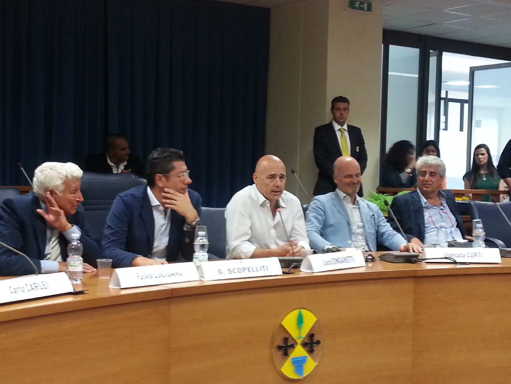 La presentazione del "Giudice meschino" innervosisce il governatore