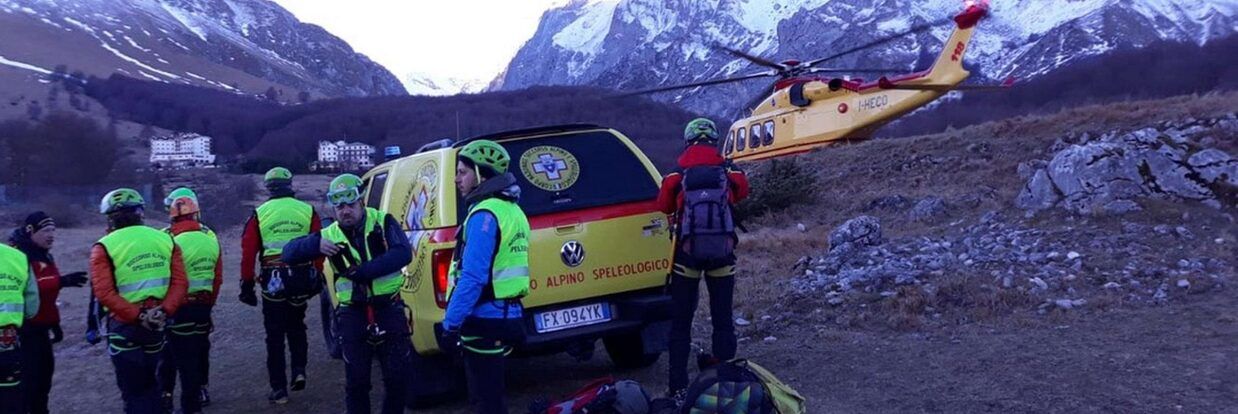 Precipitano giù dal Gran Sasso, morti due alpinisti