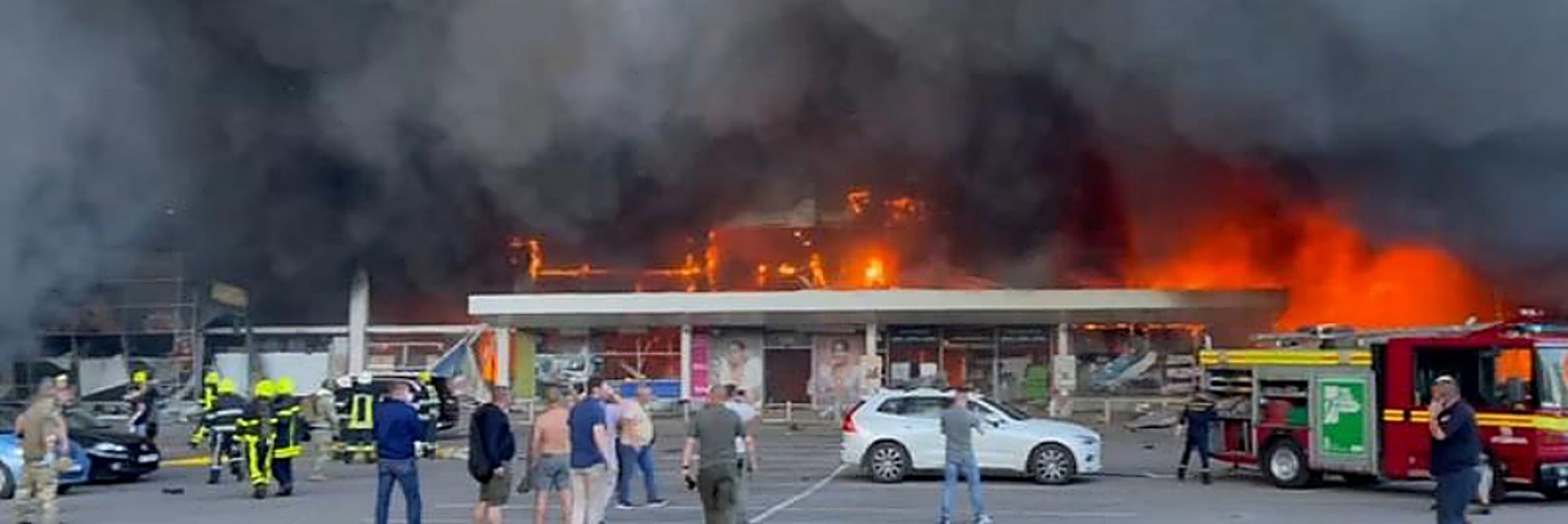 Ucraina, strage di civili in un centro commerciale: 20 morti