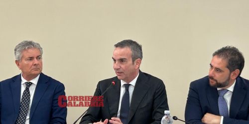 «Non possiamo più aspettare anni». Occhiuto lancia il piano straordinario per la Calabria