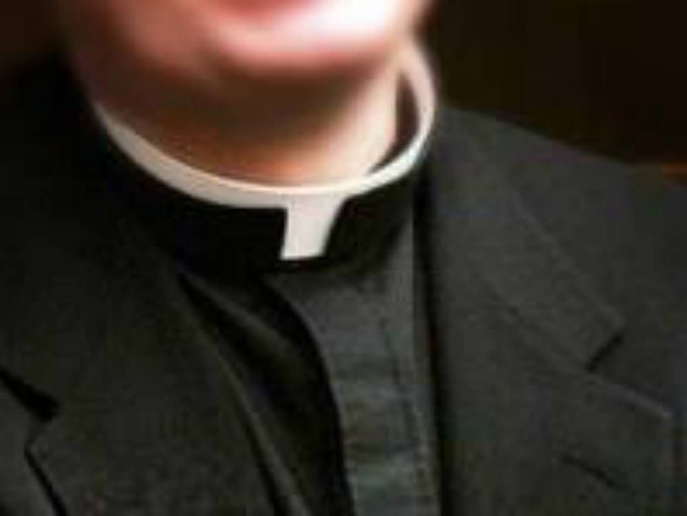 Lascia la tonaca per amore