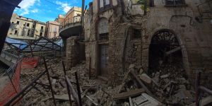 Tre luoghi, una città: la Cosenza dei crolli e dei quindici anni di Cosenza calcio