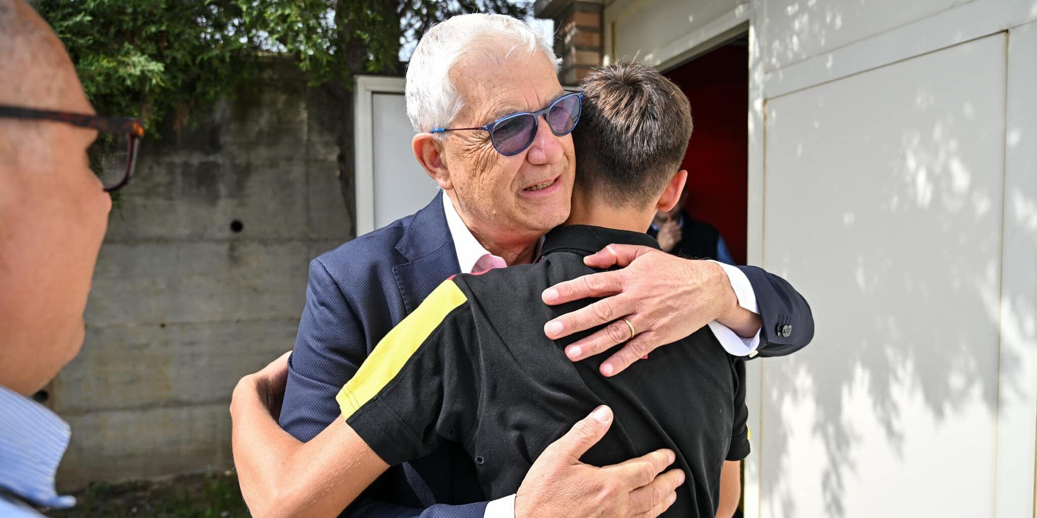 Salvato in campo dal medico del Foggia, torna a casa il 17enne calciatore del Catanzaro