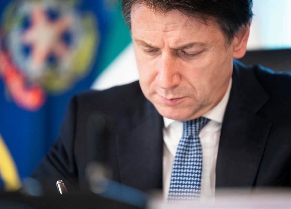 L'Anci scrive a Conte: «Rischia di saltare l'erogazione dei servizi essenziali»
