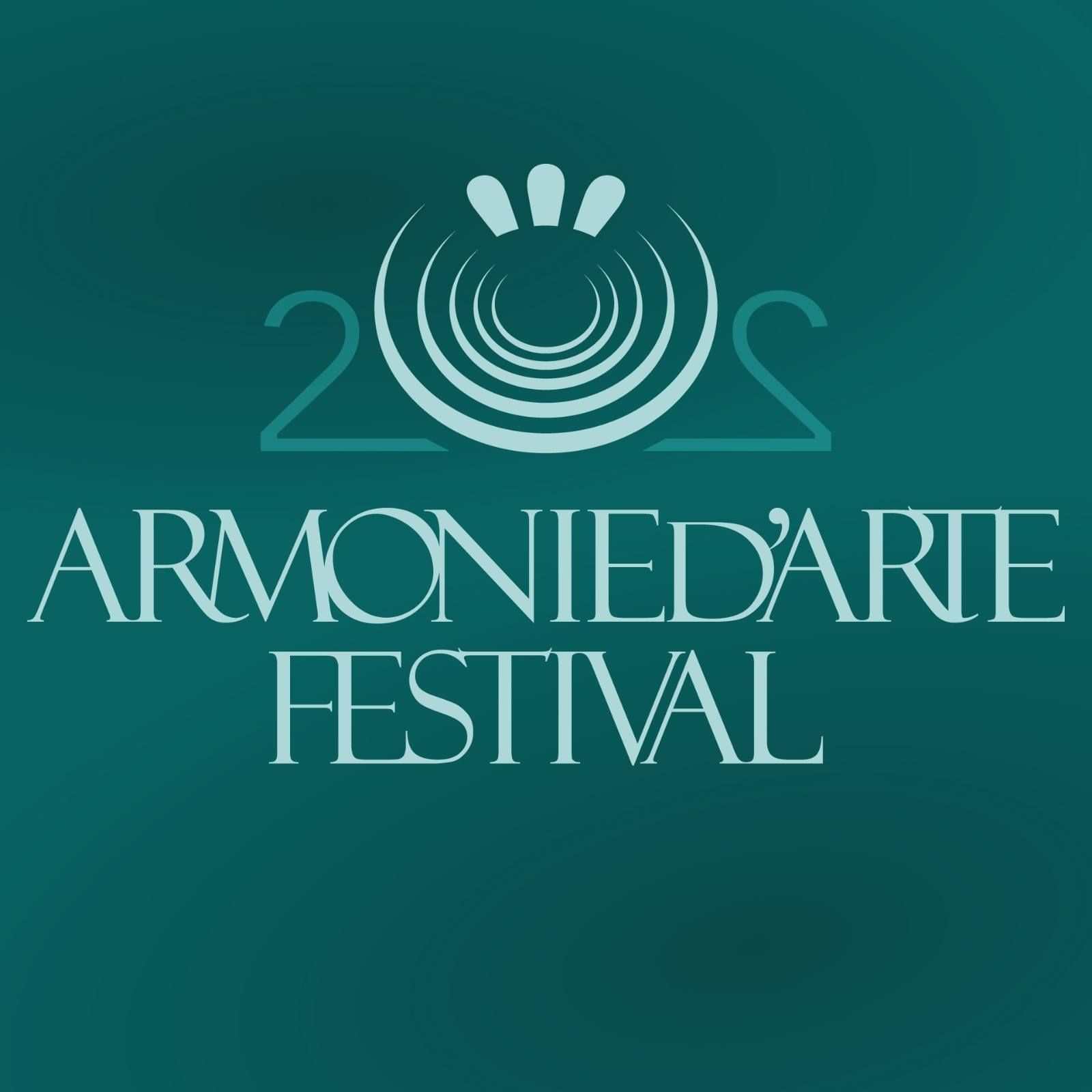 Armonie d'arte, a Borgia l'installazione "La Bandiera del Mondo"