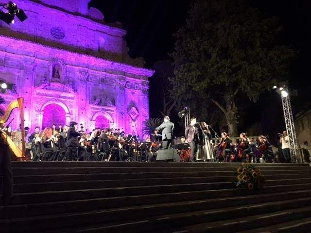 Montalto, lo spettacolo multicolore del Leoncavallo