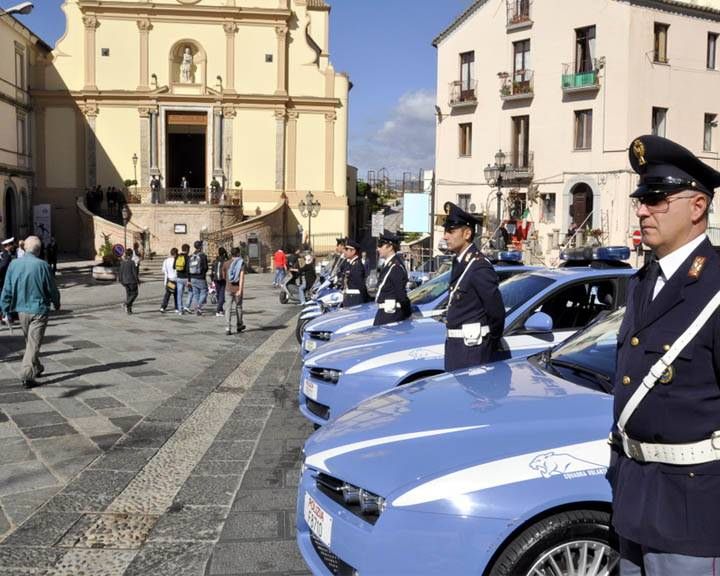 Celebrata a Catanzaro la festa della polizia