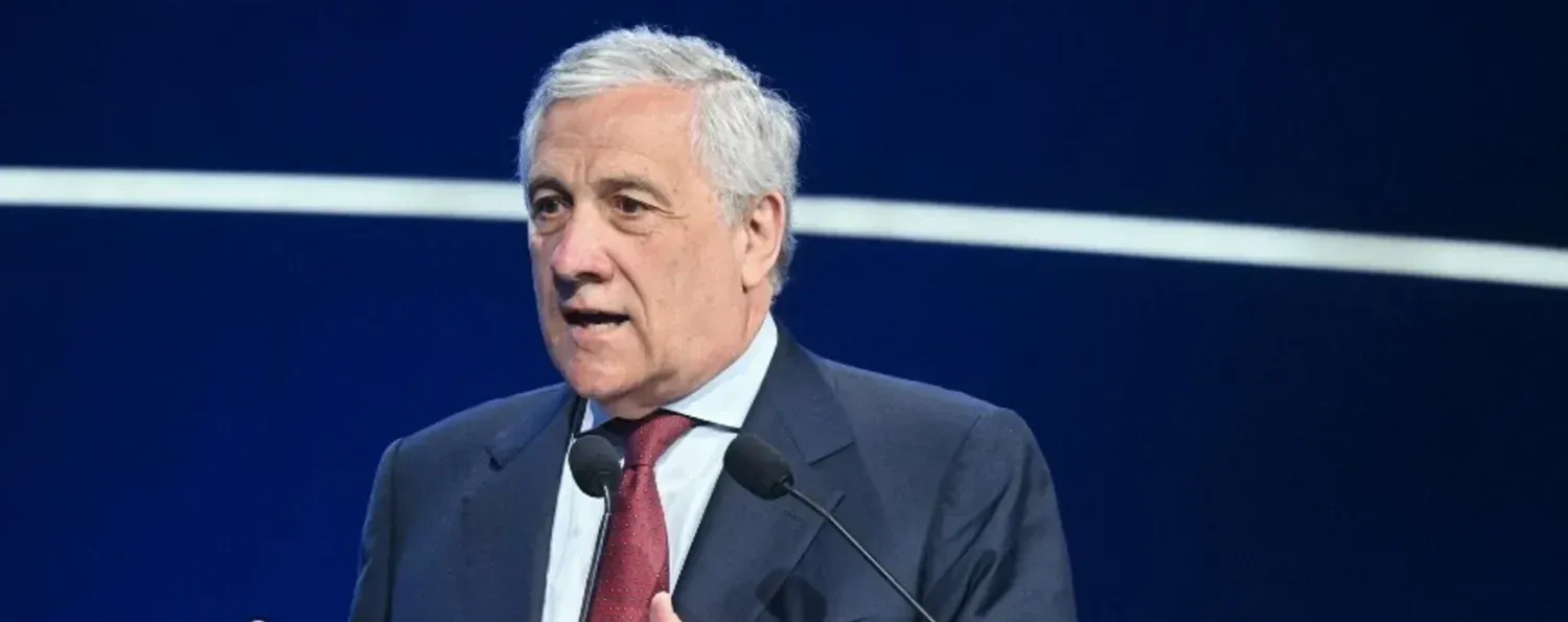 Tajani: «Ci inchiniamo alla volontà del popolo»